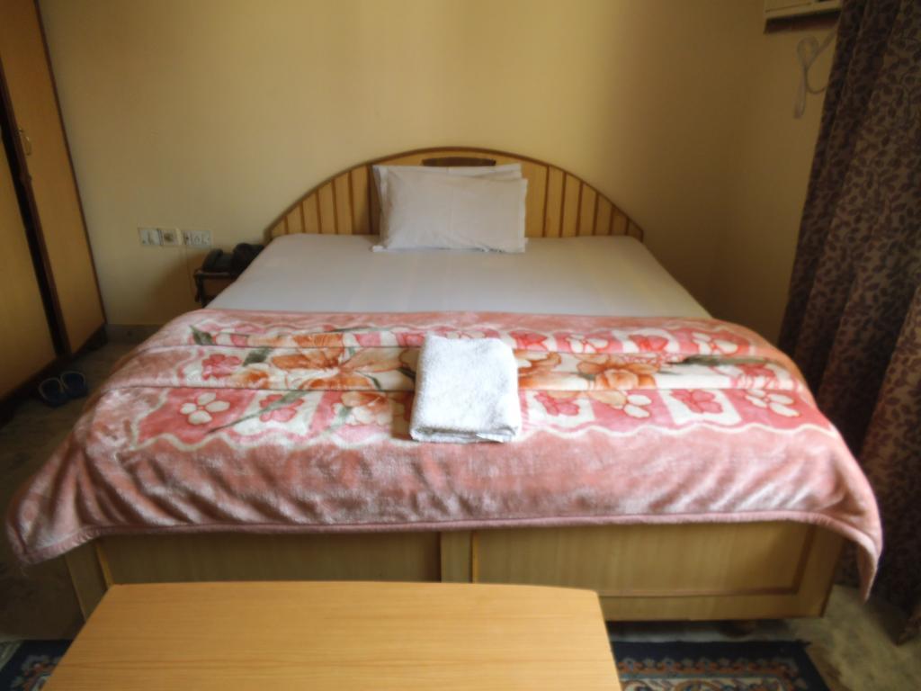 City Centre Hotel Agartala Habitación foto