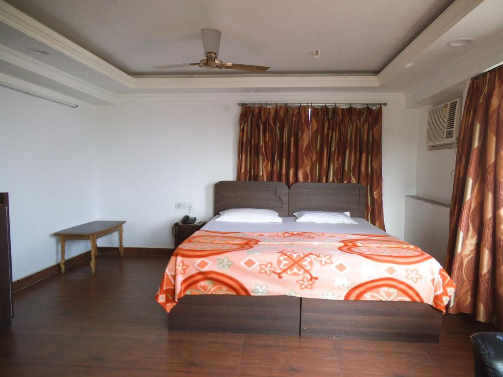 City Centre Hotel Agartala Exterior foto